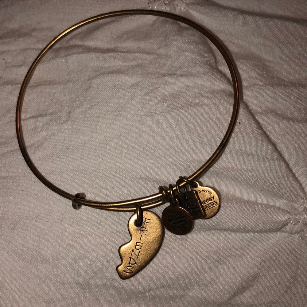 Alex and Ani Best Friends Heart Bracelet